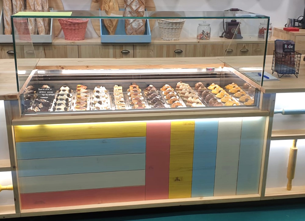 RIDE Galería Mostradores