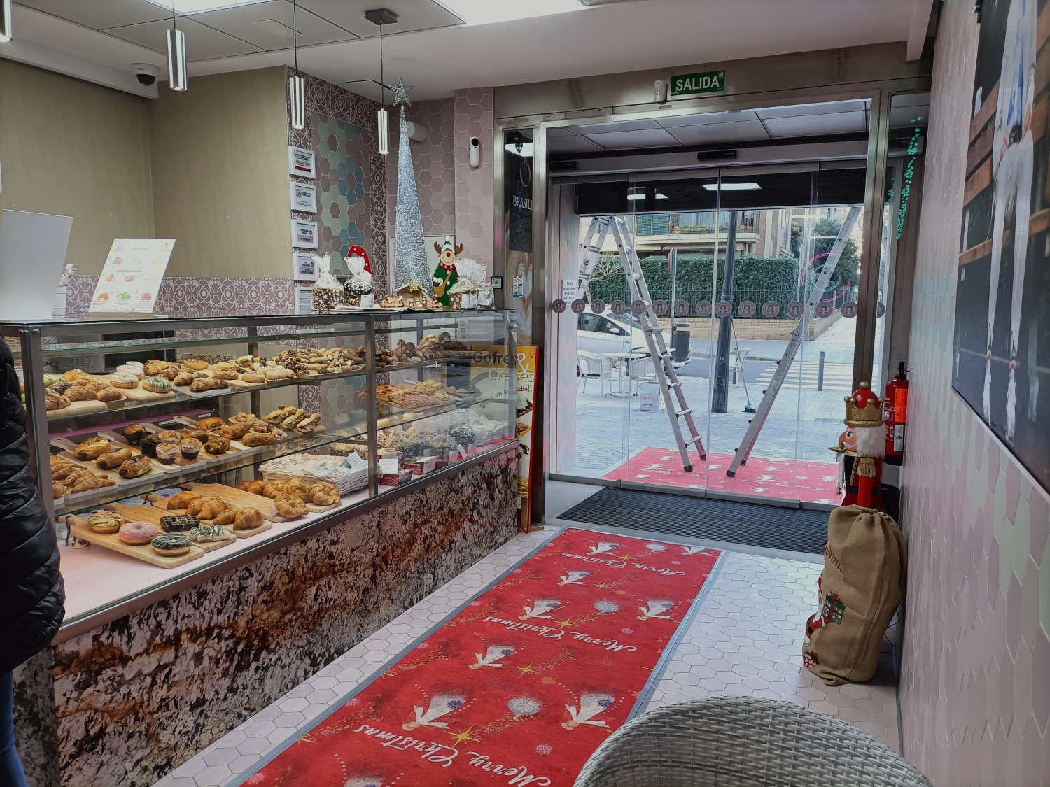 Caso Lovely Café, Dic. 2022