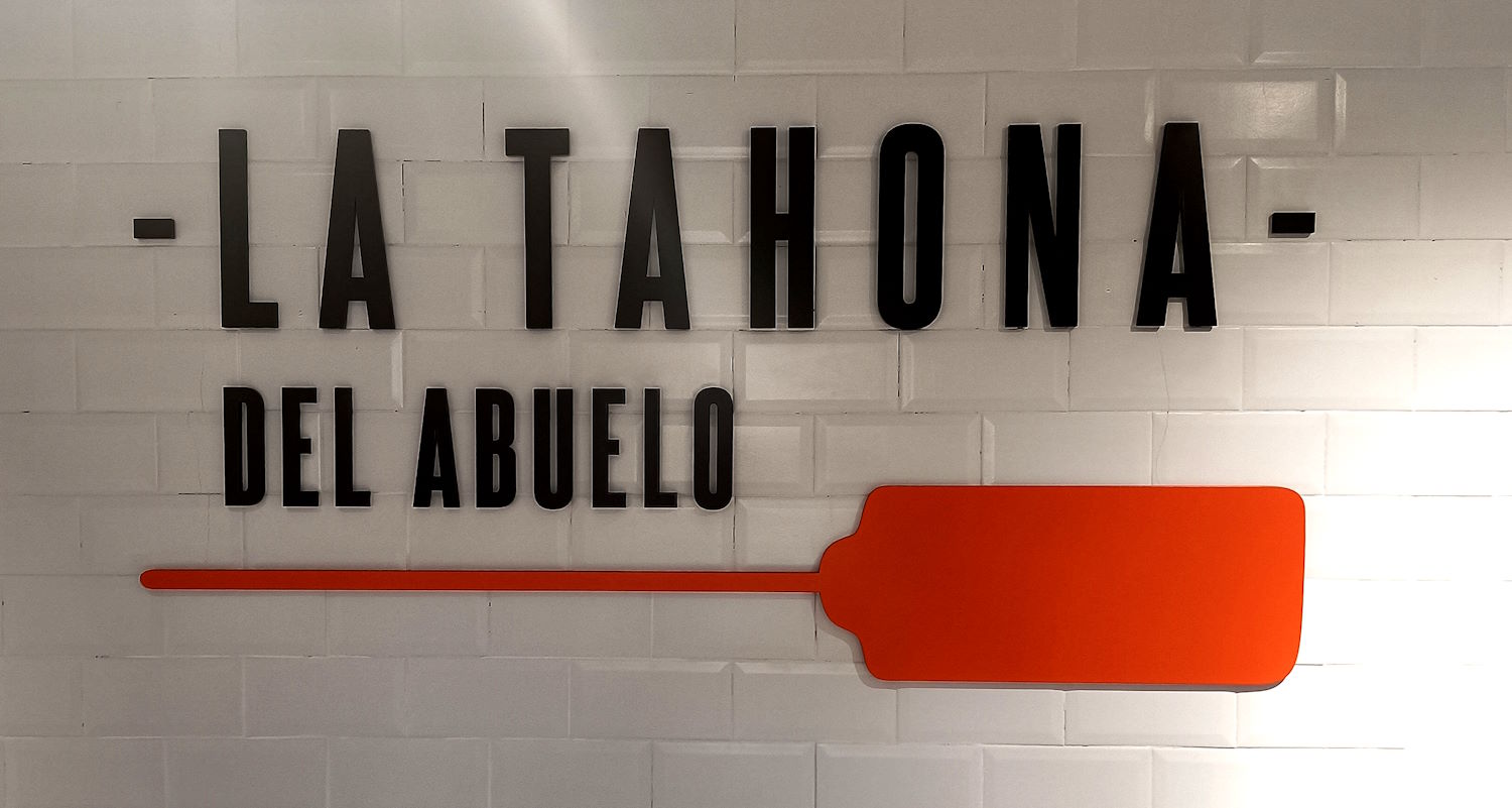 Reforma Panadería Pastelería LA TAHONA DEL ABUELO Av. Francia, Valencia. Septiembre-Octubre 2023