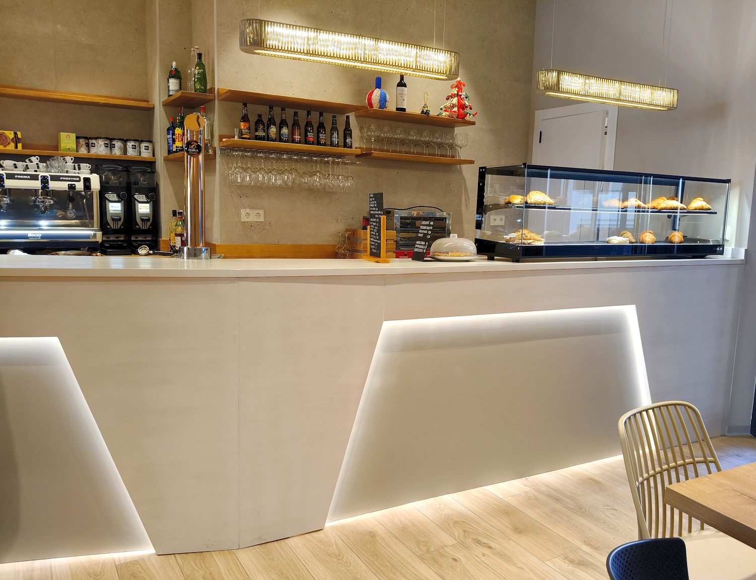VITUALLA Café, Lounge, Vinos y Gourmet